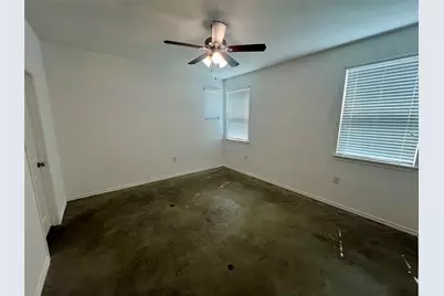 805 Hallie Cove, Lockhart, TX 78644 - Photo 29