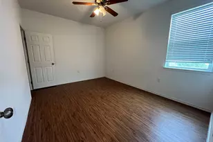 805 Hallie Cove, Lockhart, TX 78644 - Photo 19