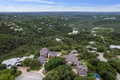 501 Drawbridge Road, Austin, TX 78746 - Photo 3
