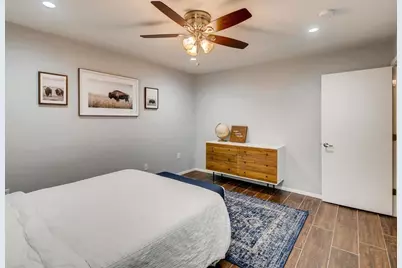 910 Duncan Lane #16, Austin, TX 78705 - Photo 9