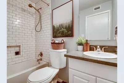 910 Duncan Lane #16, Austin, TX 78705 - Photo 11