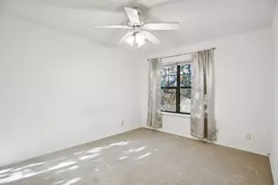 9507 Quail Village Ln, Austin, TX 78758 - Photo 19