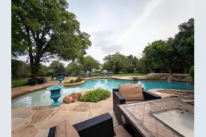 2611 Demona Drive, Austin, TX 78733 - Photo 5