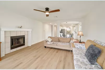 105 Ryan Cove, Hutto, TX 78634 - Photo 5