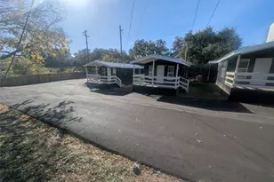 3019 E 12th St, Austin, TX 78702 - Photo 7