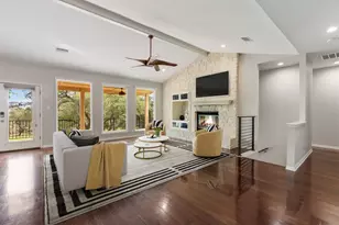 112 Spellbrook Ln, Lakeway, TX 78734 - Photo 5