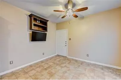 2210 Pearl Street #206, Austin, TX 78705 - Photo 5
