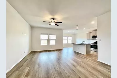 431 Sebring Circle, Hutto, TX 78634 - Photo 7