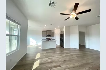 431 Sebring Circle, Hutto, TX 78634 - Photo 9
