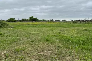850 Co Rd 219, Florence, TX 76527 - Photo 1