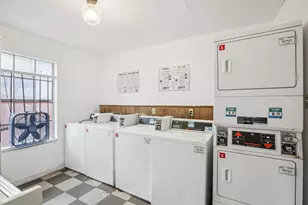 4307 S 1st St, Austin, TX 78745 - Photo 23