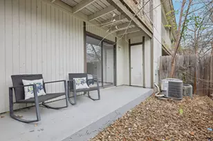 4307 S 1st St, Austin, TX 78745 - Photo 23