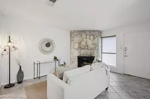 4307 S 1st St, Austin, TX 78745 - Photo 7