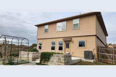 132 Cibolo Creek Drive, Kyle, TX 78640 - Photo 11