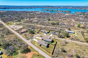 1516 Stonecrest Dr, Meadowlakes, TX 78654 - Photo 3