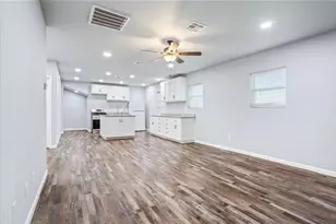 117 Emma St, Bartlett, TX 76511 - Photo 3