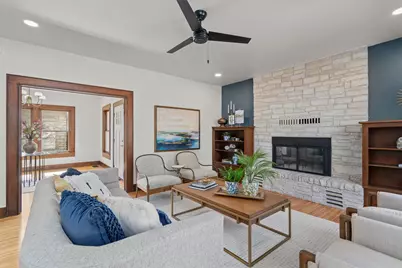 1605 S Austin Avenue, Georgetown, TX 78626 - Photo 9