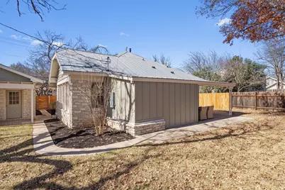 1605 S Austin Avenue, Georgetown, TX 78626 - Photo 33