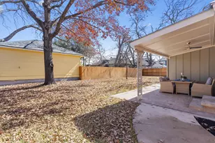 1605 S Austin Ave, Georgetown, TX 78626 - Photo 29