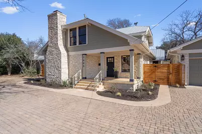 1605 S Austin Avenue, Georgetown, TX 78626 - Photo 3