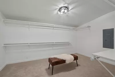 1605 S Austin Avenue, Georgetown, TX 78626 - Photo 19