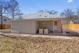1605 S Austin Ave, Georgetown, TX 78626 - Photo 29