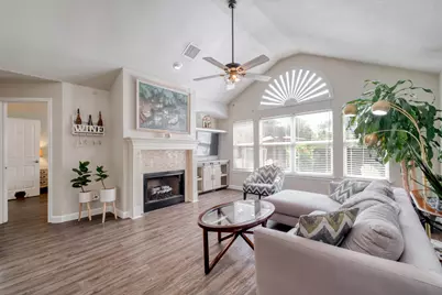 8709 Glen Canyon Drive, Round Rock, TX 78681 - Photo 7