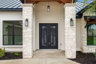 517 Vale Pond Spur, Georgetown, TX 78633 - Photo 3