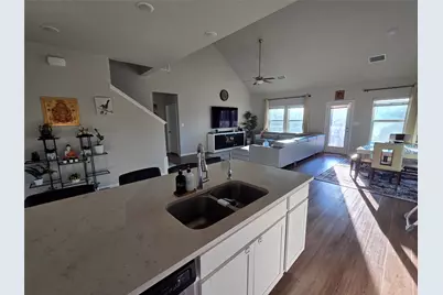 300 Windy Reed Road, Hutto, TX 78634 - Photo 7