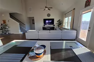 300 Windy Reed Rd, Hutto, TX 78634 - Photo 11