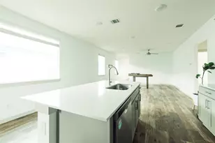 324 Millbrook Blvd, San Marcos, TX 78666 - Photo 9