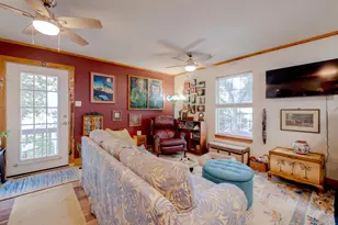 402 Hudgins St, Smithville, TX 78957 - Photo 33