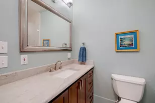 402 Hudgins St, Smithville, TX 78957 - Photo 15