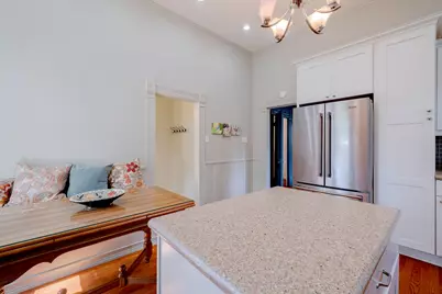 402 Hudgins Street, Smithville, TX 78957 - Photo 11