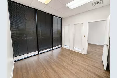 8500 Shoal Creek Boulevard #103, Austin, TX 78757 - Photo 5
