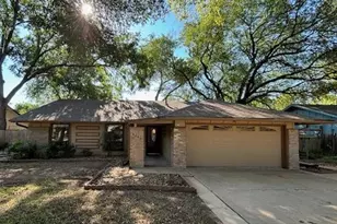 9207 Hunters Trace, Austin, TX 78758 - Photo 1