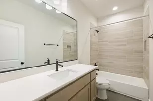 913 Presa Arriba Rd, Austin, TX 78733 - Photo 21