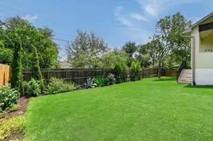 913 Presa Arriba Rd, Austin, TX 78733 - Photo 29
