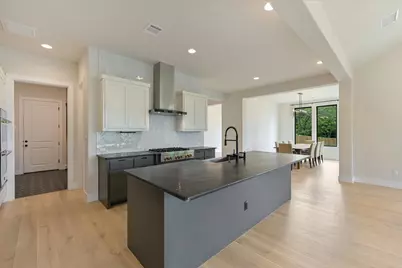 913 Presa Arriba Road, Austin, TX 78733 - Photo 7