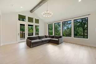 913 Presa Arriba Rd, Austin, TX 78733 - Photo 3