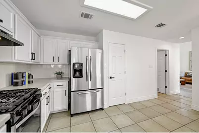 1425 Thibodeaux Drive, Round Rock, TX 78664 - Photo 11