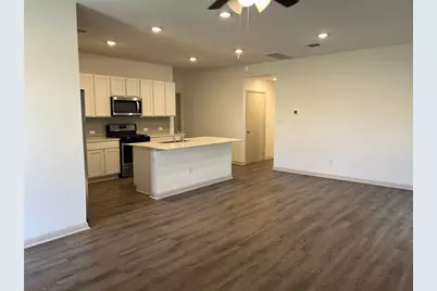 309 Mulberry Creek Lane, Hutto, TX 78634 - Photo 5