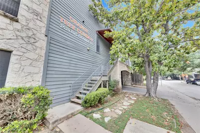2529 Rio Grande Street #100, Austin, TX 78705 - Photo 3