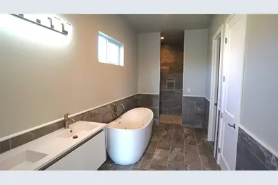 2501 Bruin Drive #52, Spicewood, TX 78669 - Photo 5