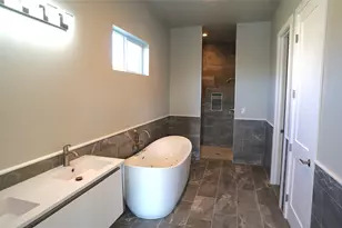 2501 Bruin Dr, Spicewood, TX 78669 - Photo 5