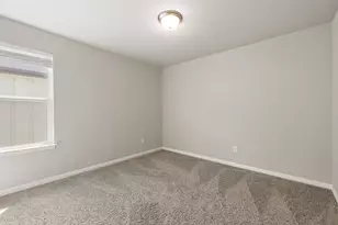304 Grapefruit Rd, Hutto, TX 78634 - Photo 19