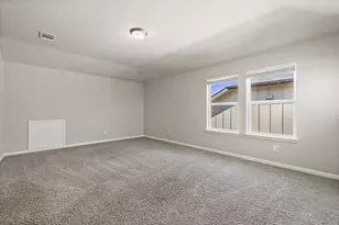 304 Grapefruit Rd, Hutto, TX 78634 - Photo 17