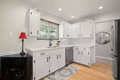 11900 Oakbrook Drive, Austin, TX 78753 - Photo 3