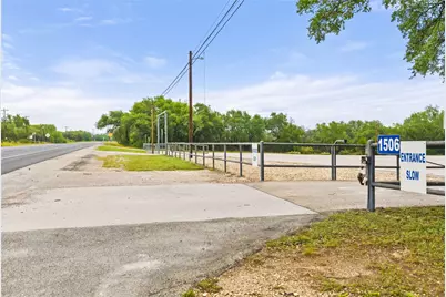 1506 N US Hwy 281, Johnson City, TX 78636 - Photo 23