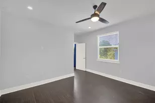 6902 Carver Ave, Austin, TX 78752 - Photo 19
